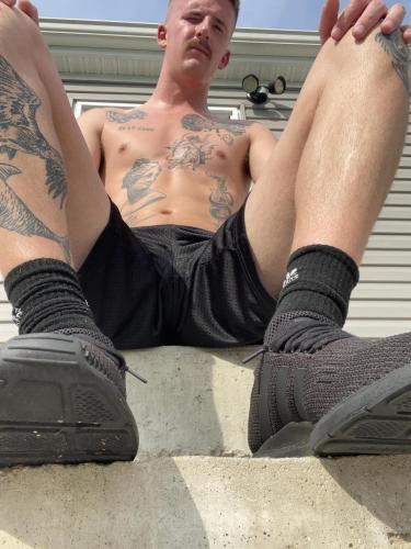 80C0AA9B-769C-4B83-85BC-85E812B4D848