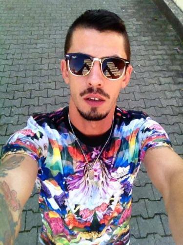 44344434_277226099579793_8210796834981937152_n