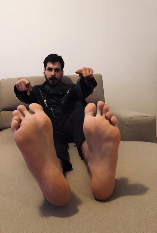 3EC43918-4000-4B10-BA66-F8A5189019C4