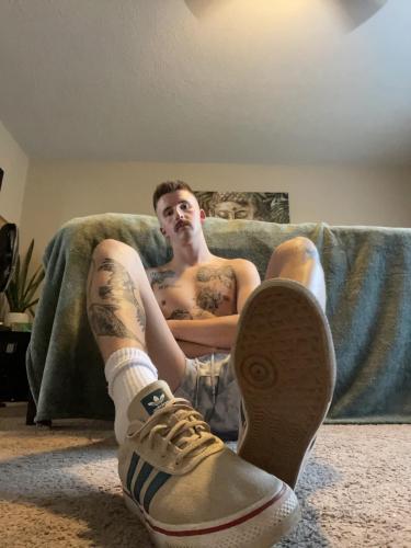 FEBD2969-A137-478F-8D9A-36C2EE485406