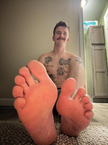 AD8DD1EC-B4DA-452E-8113-DC4762C95DD8