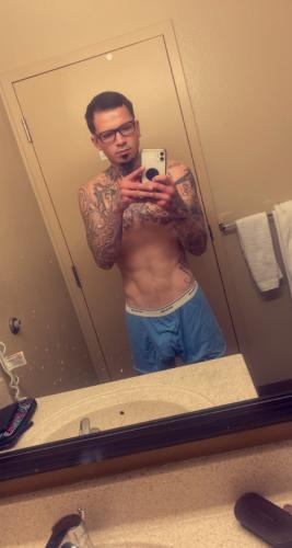 E0ABCF47-806F-404C-9B48-8D38A165B944