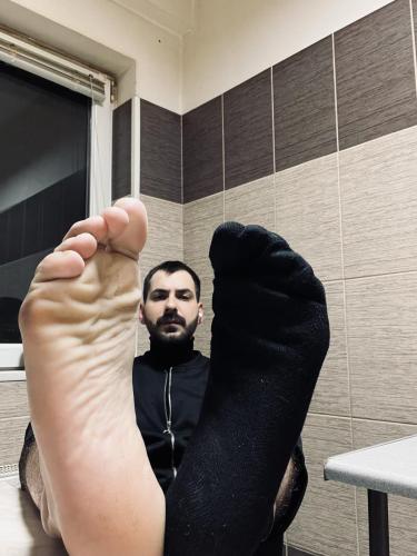 C026FE46-36CA-4582-9254-6659B99F0019