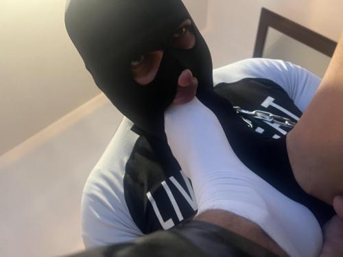 DD5C0452-22DC-49C9-9D16-BD7E0628CD87