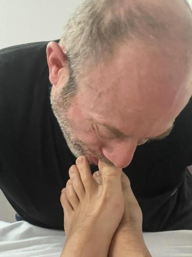 ADA0B844-618E-4D22-B77C-DDBB1B53F24F