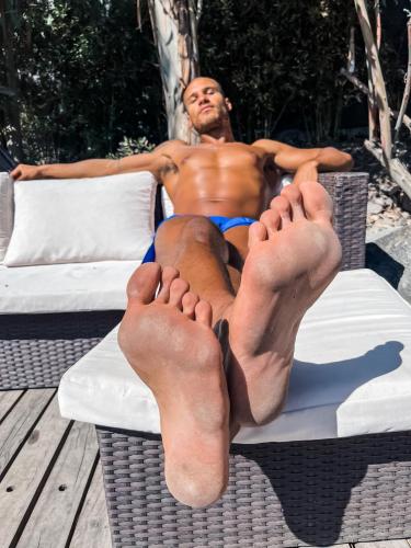 90383024-6E50-42B3-91B5-32B438E7DC61