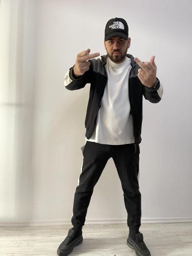 54BDE87B-0397-4D1A-97C1-F2E95A40DBE1