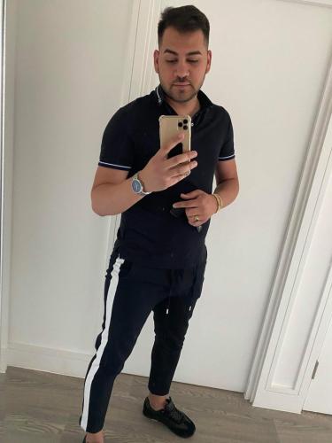 805F3331-BDAD-48F5-8669-A4E8B98DA446