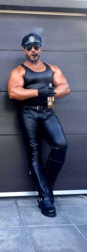 1c7d533169a98f06d50a1128b2910f18