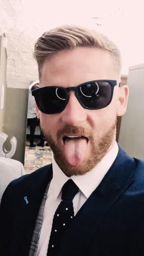 92a8f3abc5915dfff18003c27f16d931