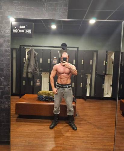 80BBCF9A-16B7-44A2-AC1A-F37CE3CE77D2