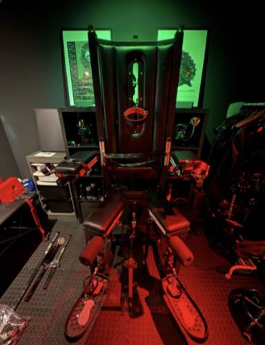 213689D9-EDB6-4D4F-9600-94F88E8DC3A1