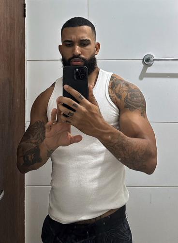 EC89B843-9422-4767-8F94-4EA8CEE7E444