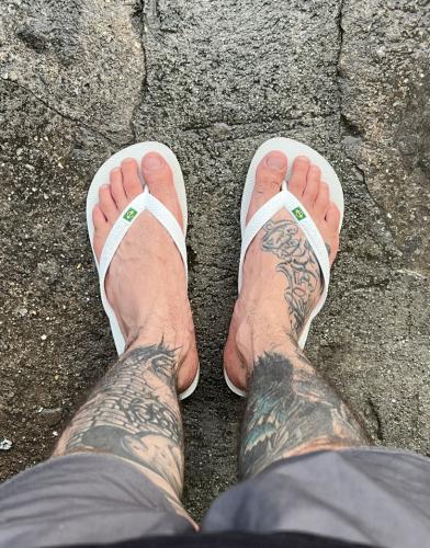 E5E63C1E-C3D3-40CE-ADA6-48BDCA84F84B