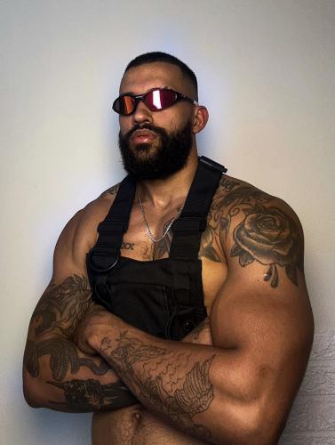 7E43A471-3FB0-4E5A-9796-9811BC50C072