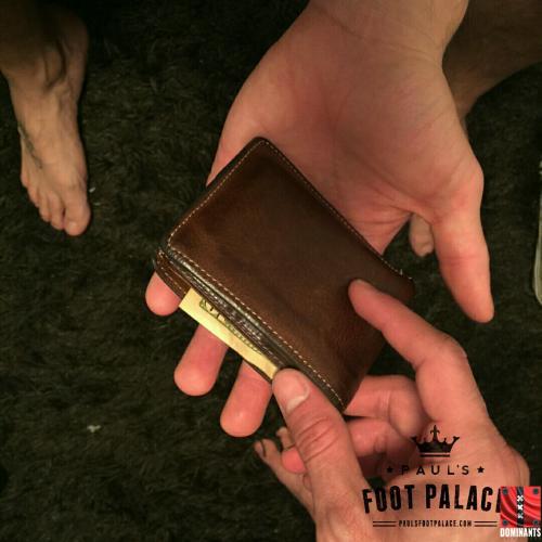 Give me your wallet.