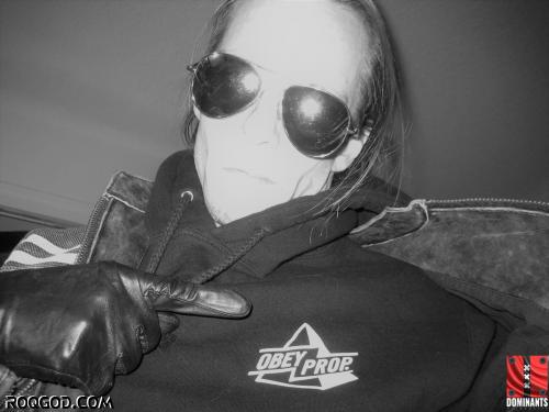 170129 8 OBEY sunlit leather gloves