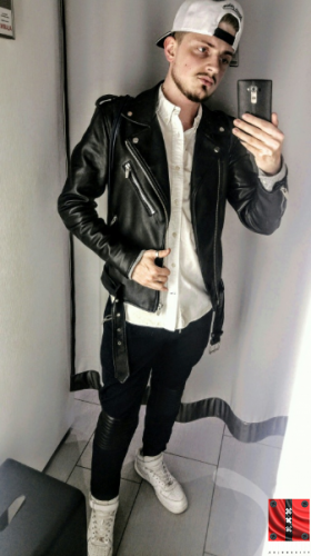 leatherGANG