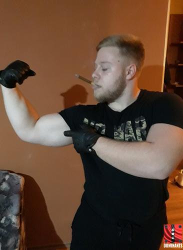 27394373_2000218686900136_1462106609_n