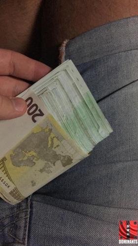 27946885_1693721104024406_1348149600_o