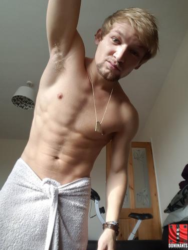 SNIFF POPPERS AND OPEN TEAMVIEWER