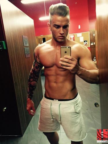 12735742_941551252595283_1632365455_n