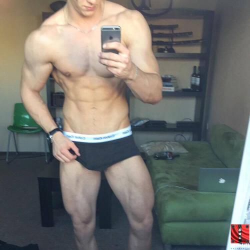 13059340_1305106386173484_1101922725_n