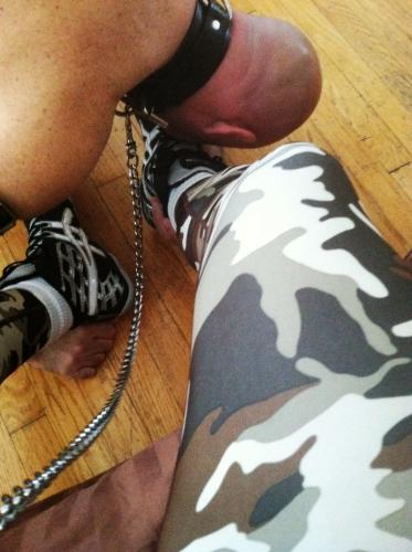 Camo worship2