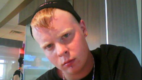 264144_236334783062550_100000580914624_898858_5344669_n