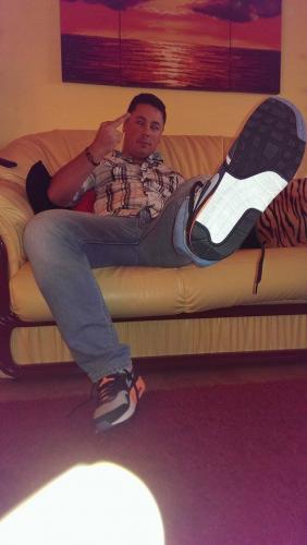 10704869_770816492965091_358934948_n