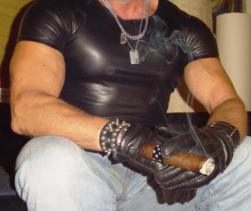 Gloves2c