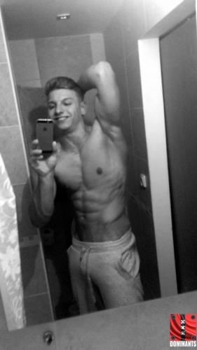 12674825_1245089402175183_1212425465_o