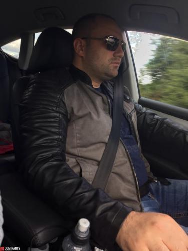 11281889_827526980667125_1992204015_n