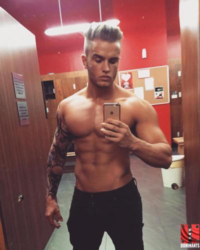 12782101_946623318754743_999915946_n