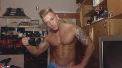 12166203_878834502200292_1383026271_n