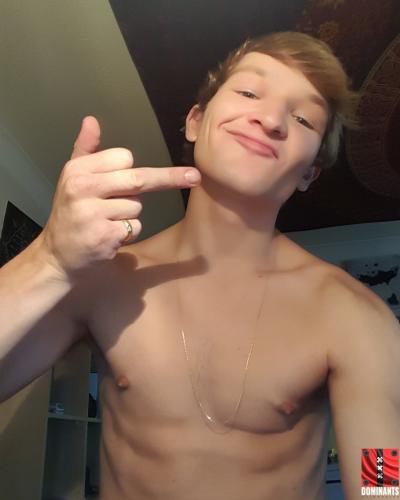 MY CASH DISPENSING PUPPETS