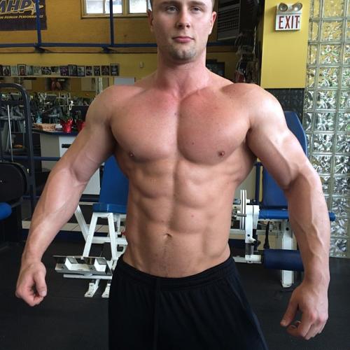 603592_931523436863150_2200850064717114184_n