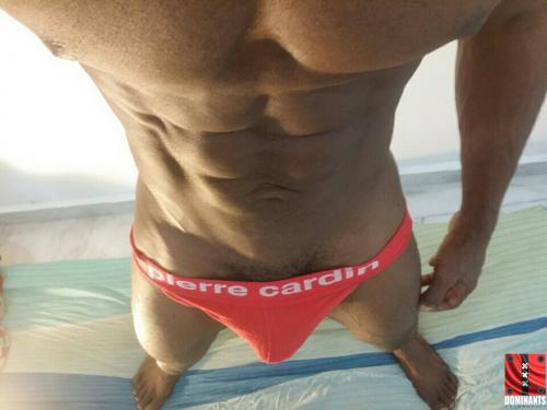 PhotoGrid_1476336416394