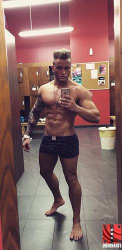 12910230_971941076222967_1568798376_n