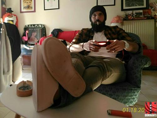 ^A5F84748DDE7C91C3235D5A2C0A607470FB9BAF256E3722C95^pimgpsh_fullsize_distr