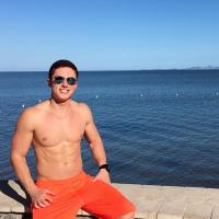 surferstud25