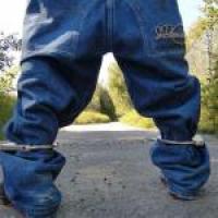 skinnyjeanssagger